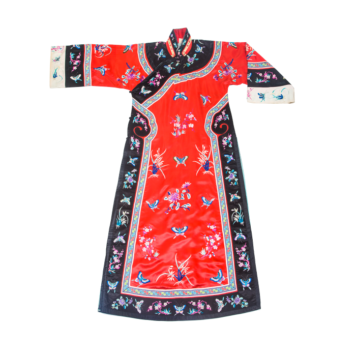   红绣蝴蝶兰花圈黑花边氅衣