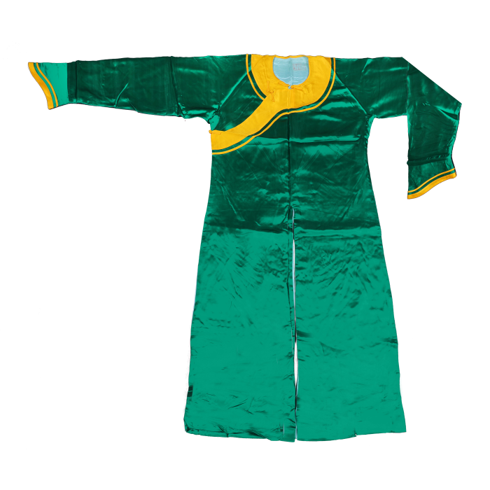   绿缎黄领素箭衣