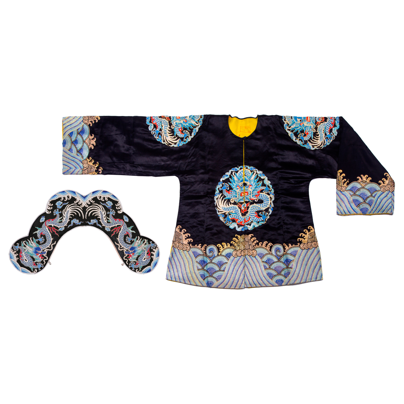   黑团龙间金水马褂