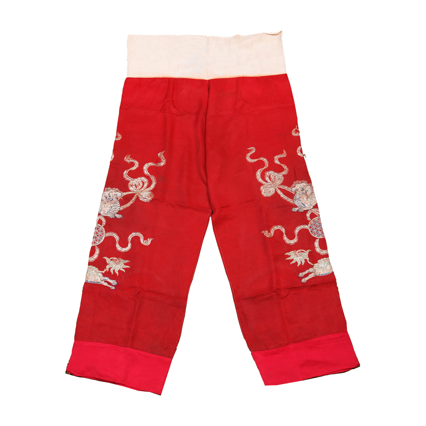   红绣狮子彩裤