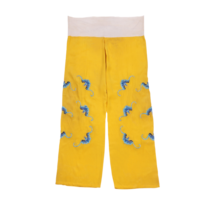   明黄绣蝙蝠彩裤